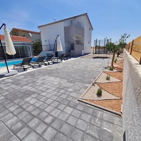 Villa Kuca Za Odmor Feniks Polaca